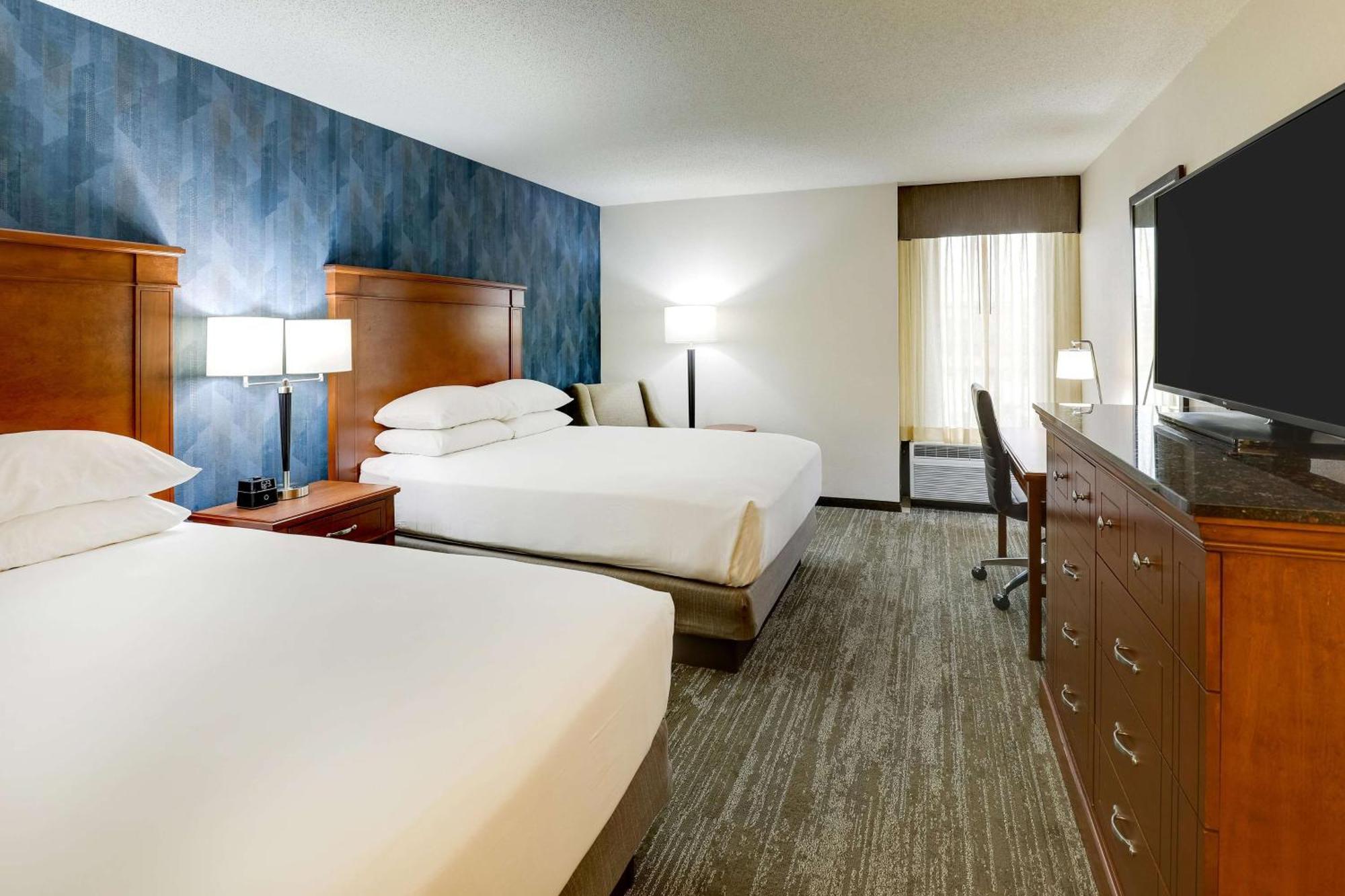 Drury Inn & Suites St. Louis St. Peters Saint Peters Bagian luar foto